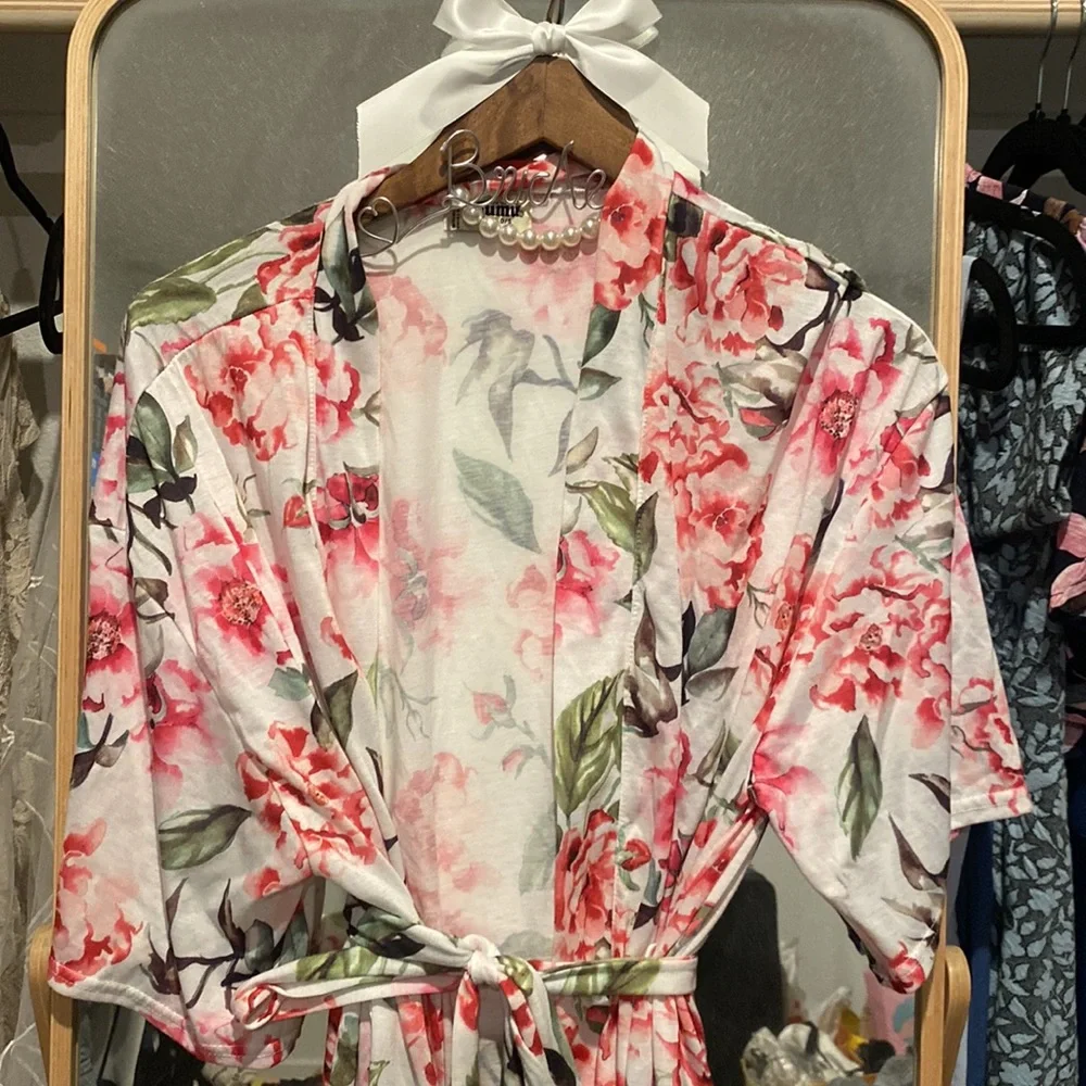 Pink Floral Robe - Picture 4 of 6